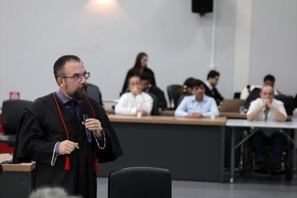 Júri de réus por assassinato de Zampieri entra no terceiro dia